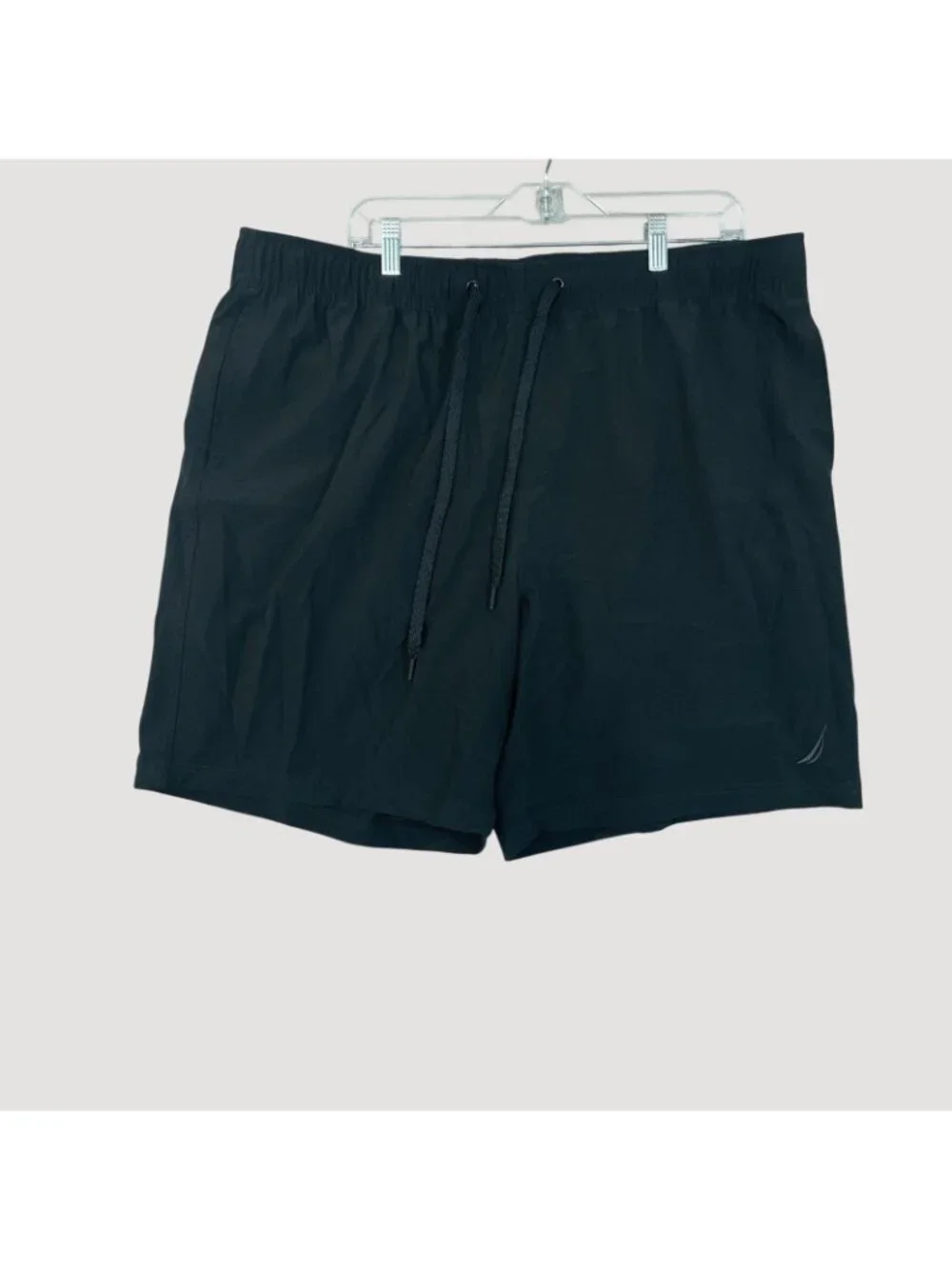 NWOT Nautica Men's XXL Black Swim Shorts Classic Fit Moisture Wicking